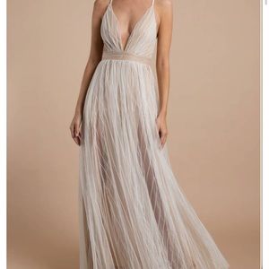Everley White and Nude Lace Maxi Dress
